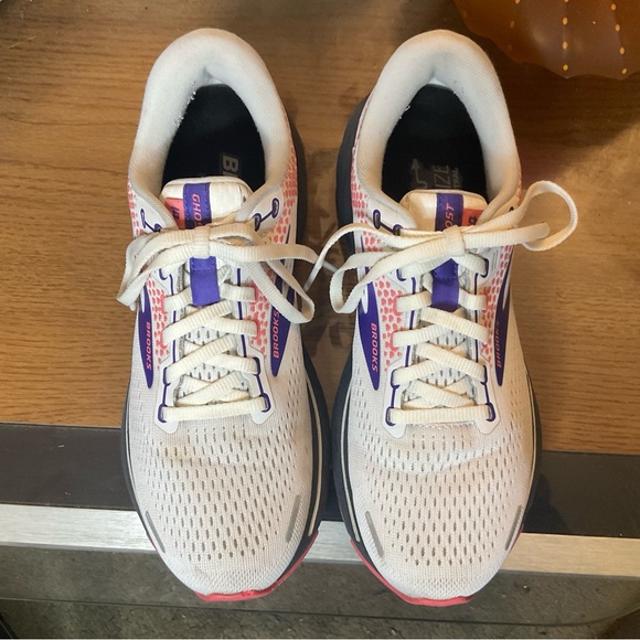 BROOKS WOMENS GHOST 14 RUNNING SHOES SZ 8 - Picture 4 of 7